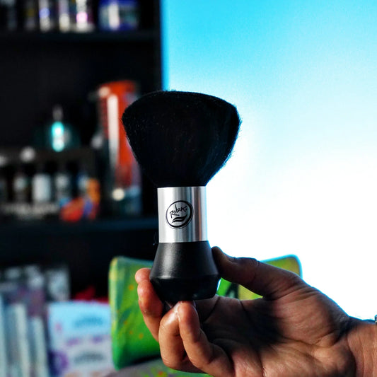 Rolda - Barber Brush Neck Duster